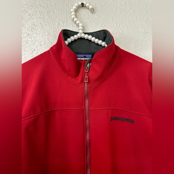 Patagonia Polartec Windbloc Outdoor Red Zipper
Jacket Men's Size Small - Picture 6 of 11